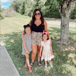 Meet your Posher, Hayley